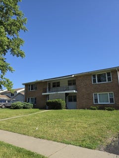 /international/us/elgin-il-110108360955/