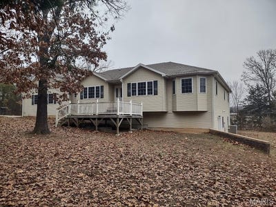 /international/us/17150-highway-17-crocker-mo-110108266827/