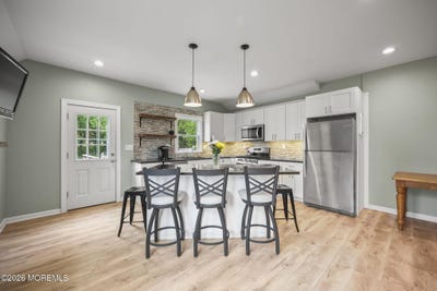 /international/us/156-myrtle-avenue-belford-nj-110108077104/