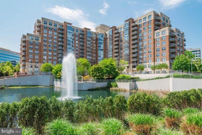 /international/us/11800-sunset-hills-road-reston-va-110106504090/
