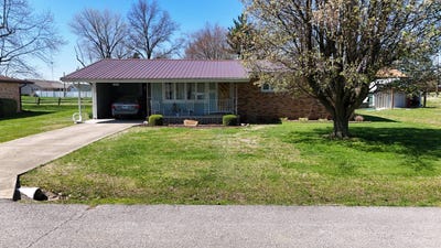 /international/us/503-nw-12th-st-fairfield-il-110106752915/