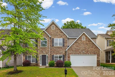 /international/us/2704-piersland-drive-matthews-nc-110107778428/
