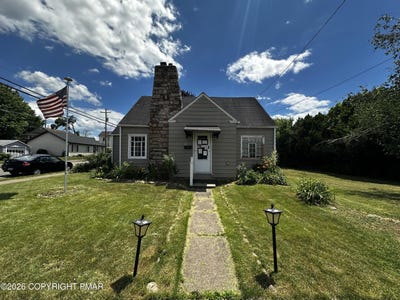 /international/us/1200-spring-garden-avenue-berwick-pa-110108935730/