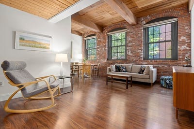 /international/us/50-rantoul-street-beverly-ma-110101090757/