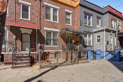 /international/us/2239-tiebout-avenue-bronx-ny-110120512097/
