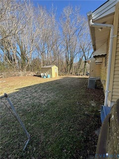 /international/us/610-quail-street-smithfield-va-110105854323/