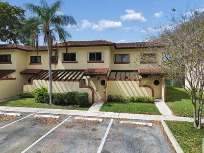 /international/us/4759-nw-90th-avenue-sunrise-fl-110106445866/