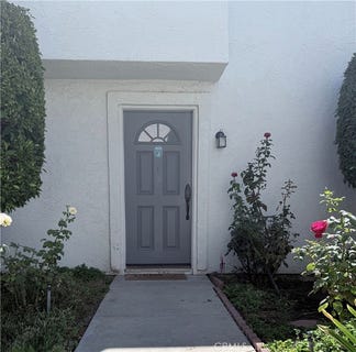 /international/us/18535-mayall-street-northridge-ca-110119457769/