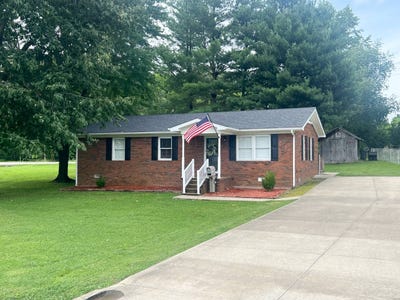 /international/us/309-barnes-drive-beaver-dam-ky-110100392325/