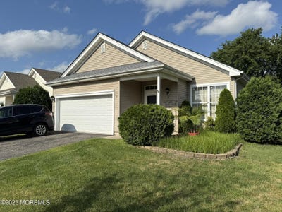 /international/us/10-kirkby-lane-manchester-nj-110101144197/