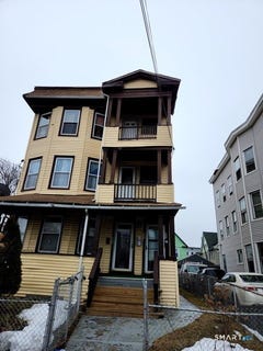 /international/us/463-logan-street-bridgeport-ct-110106495585/