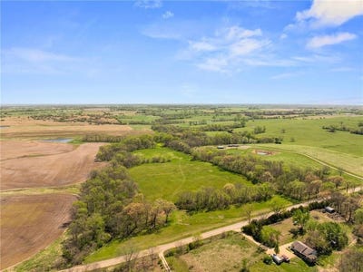 /international/us/wellman-road-mclouth-ks-110107398413/