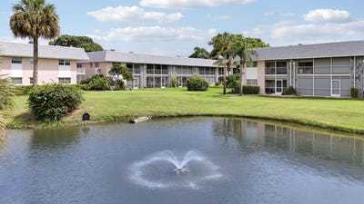 /international/us/18081-se-country-club-drive-jupiter-fl-110110280604/