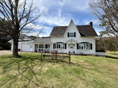 /international/us/2770-route-100-westfield-vt-110107700867/