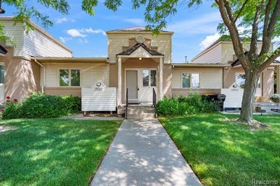 /international/us/29680-olympia-court-farmington-hills-mi-110100313064/