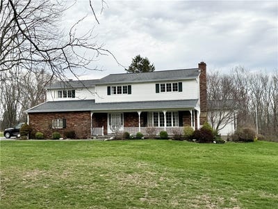 /international/us/84-oak-hill-road-horseheads-ny-110107084836/