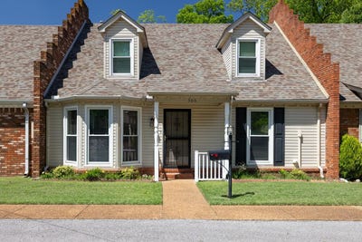 /international/us/506-church-ave-e-covington-tn-110107983817/