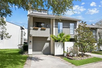 /international/us/106-tchefuncte-oaks-drive-mandeville-la-110105973004/