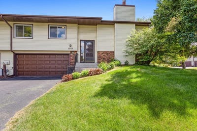 /international/us/1053-bridge-street-shoreview-mn-110109132800/