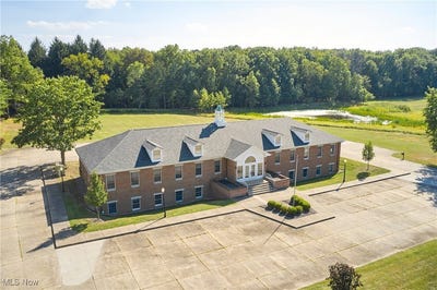/international/us/1920-georgetown-road-hudson-oh-110102530734/
