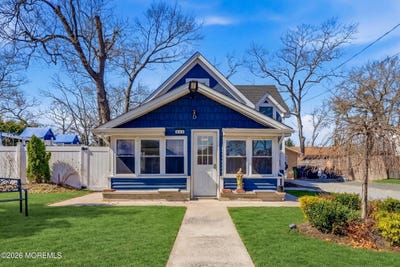 /international/us/644-ocean-avenue-beachwood-nj-110106621926/