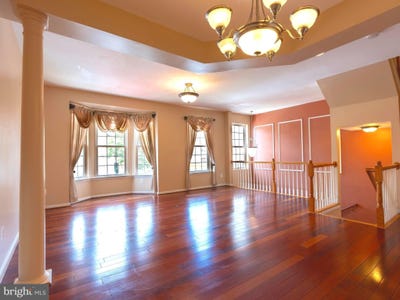 /international/us/11817-medway-church-loop-manassas-va-110100532202/?lang=fr