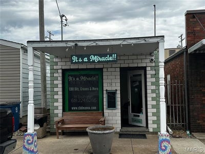 /international/us/14-s-main-street-trenton-il-110098376704/?lang=zh-cn