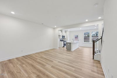 /international/us/629-sefton-park-drive-zebulon-nc-110119399564/