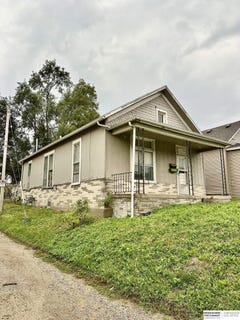 /international/us/1811-missouri-avenue-omaha-ne-110120037484/