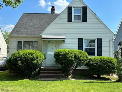 /international/us/1011-parkleigh-drive-parma-oh-110108682749/