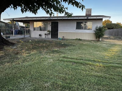 /international/us/15478-magnolia-road-porterville-ca-110101135889/
