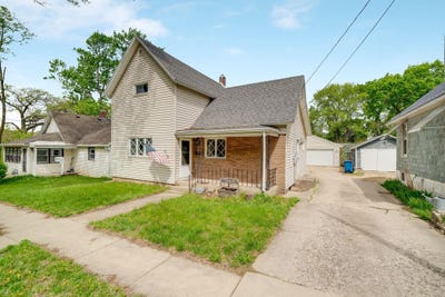 /international/us/519-w-8th-dixon-il-110107698719/