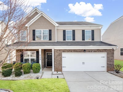 /international/us/6179-kilchurn-drive-fort-mill-sc-110108667420/