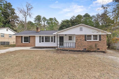 /international/us/2529-stonehenge-drive-cayce-sc-110107697153/