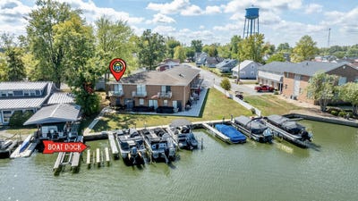 /international/us/218-warren-avenue-russells-point-oh-110106095251/