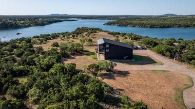 /international/us/46-bonita-vista-drive-justiceburg-tx-110101502390/?lang=en