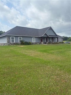 /international/us/21887-ranch-rd-howe-ok-110104494254/