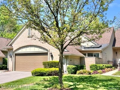 /international/us/2483-hickory-glen-drive-bloomfield-hills-mi-110108125717/