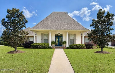 /international/us/207-lantana-court-broussard-la-110107795014/