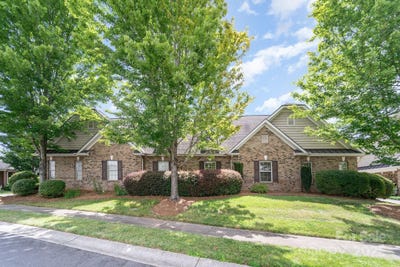 /international/us/286-liverpool-road-rock-hill-sc-110100978426/
