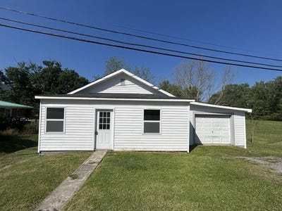 /international/us/379-freedom-avenue-tazewell-va-110108146640/