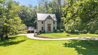 /international/us/26-pound-ridge-road-pound-ridge-ny-110096218577/?lang=en