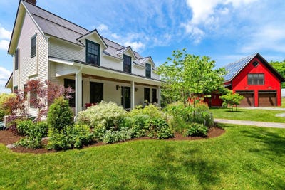/international/us/251-upper-old-town-trail-charlotte-vt-110108852752/