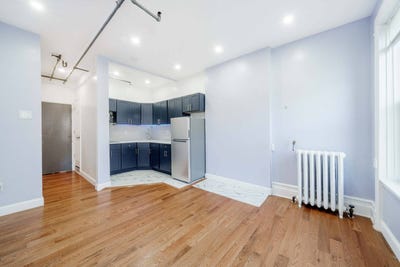 /international/us/211-west-122nd-street-new-york-ny-110107572309/