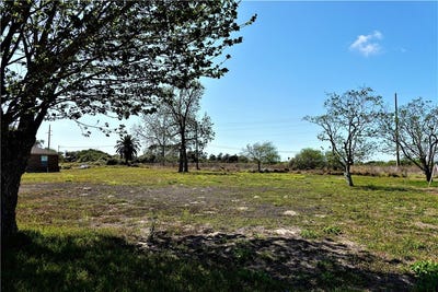 /international/us/627-8th-street-lot-5-ingleside-tx-110106763620/