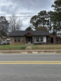 /international/us/714-e-3rd-st-hope-ar-110106255742/