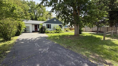 /international/us/3633-sunset-avenue-markham-il-110105936055/