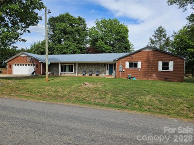 /international/us/5136-sherrill-drive-granite-falls-nc-110108015907/