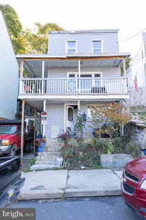 /international/us/231-laurel-street-minersville-pa-110109828448/