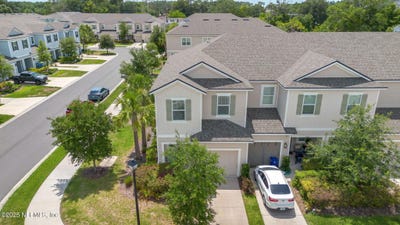 /international/us/13106-annies-walk-drive-jacksonville-fl-110100532405/